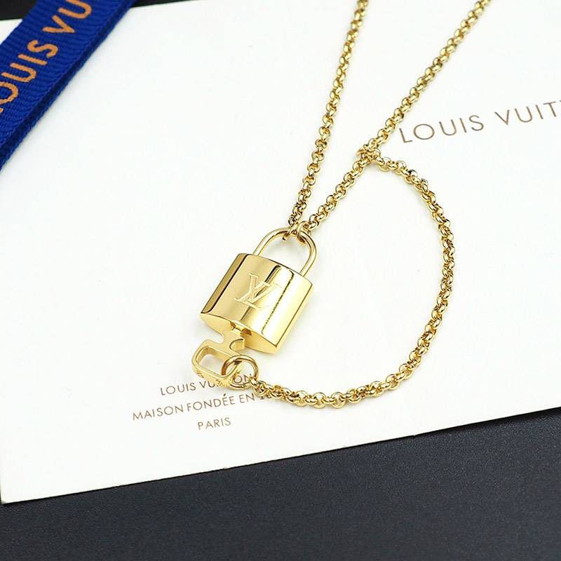 【人気の南京錠モチーフ♪】ルイヴィトン コリエ・LVロッキー コピー ネックレス M00567激安送料無料