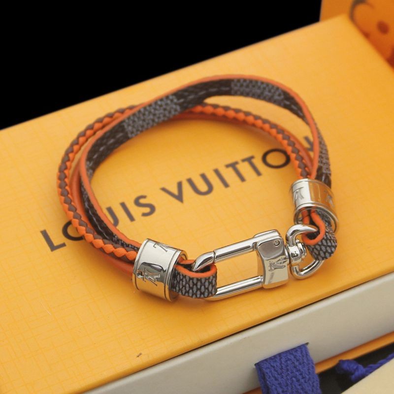 大人気!!新色ルイヴィトン メンズ ブラスレ・LV トレブル モノグラム コピー カーフ M6423E通販