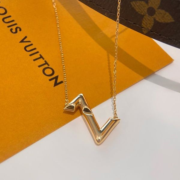希少色 ルイヴィトン パンダンティフ LV ヴォルト コピー アップサイド vub83655通販