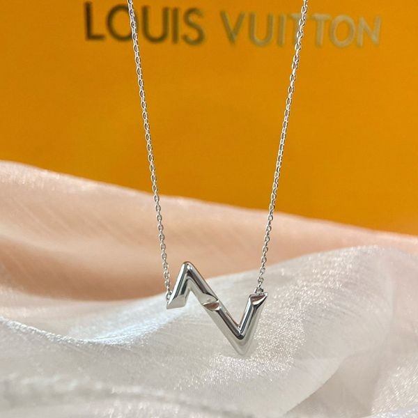 希少色 ルイヴィトン パンダンティフ LV ヴォルト コピー アップサイド vub83655最高級