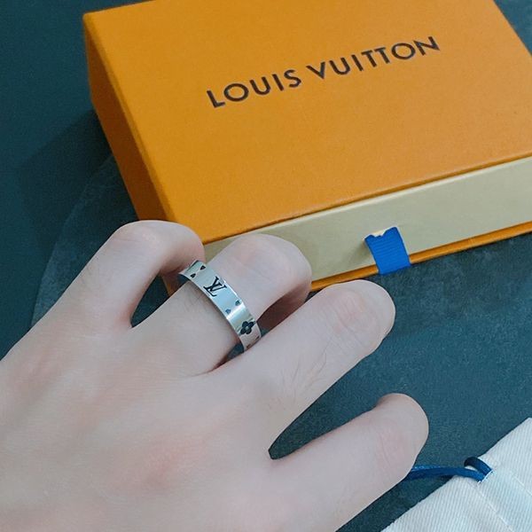ルイヴィトン リング コピー モノグラム カーヴド vuf91424高い品質