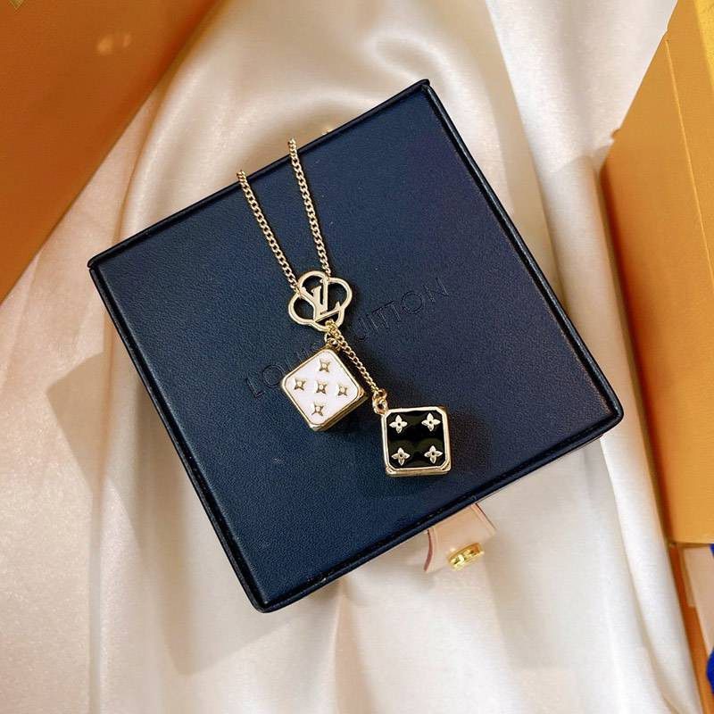 人気No1ルイヴィトン ダイス ネックレス 偽物 vug04585N級品
