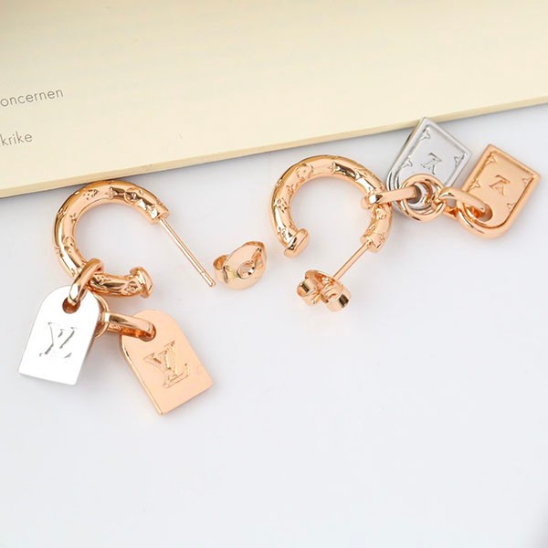可愛い ルイヴィトン ブックルドレイユナノグラム ピアス 偽物 vuj08670N級品