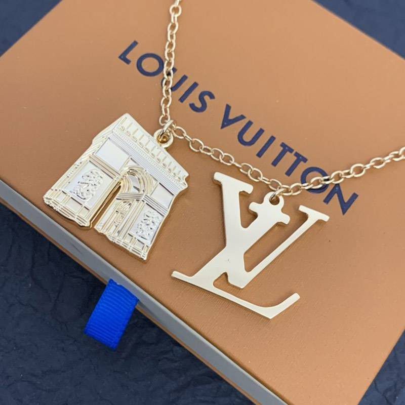 日本未入荷ルイヴィトン 偽物 ペンダント・LV & パリ アーク デ トリオンフ vuj42504最高級