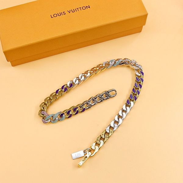 ブラスレ・チェーンリンクス パッチーズ ストラス ルイヴィトン ネックレス 偽物 イニシャル vur83963最高級