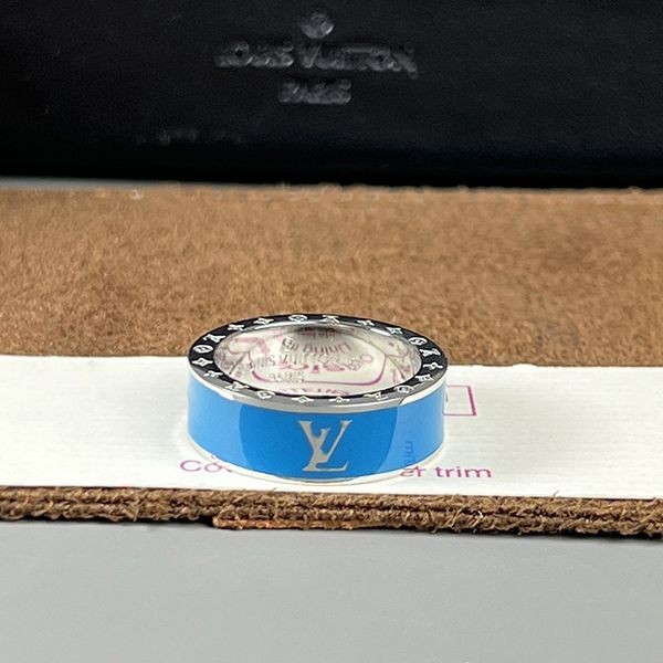 【完売必至】ルイヴィトン リング  モノグラム カーヴド vut84671N級品