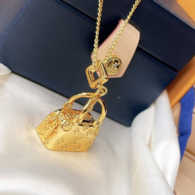人気No1ルイヴィトン LVトリビュート 偽物 ネックレス vux42626代引きを販売