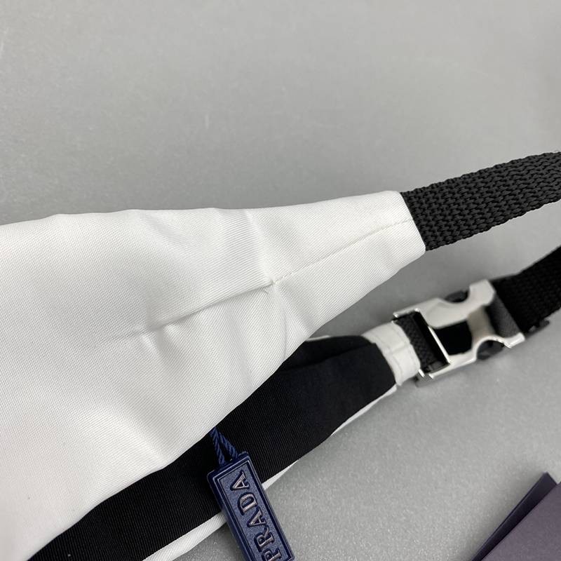 ギフトに最適♪ プラダ ナイロン ヘッドバンド コピー pul86397高い品質