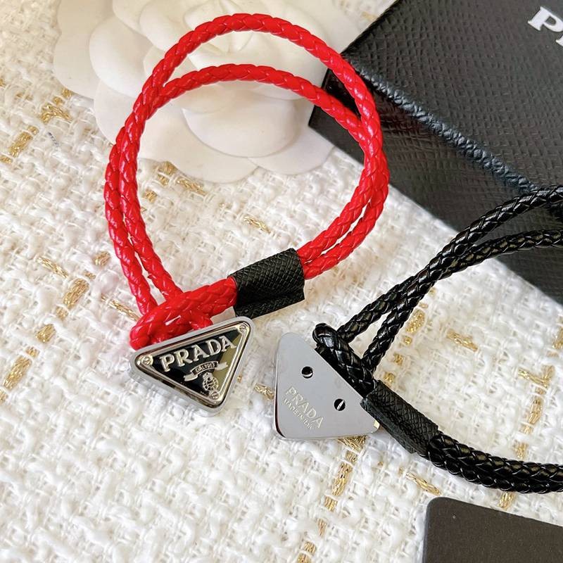 21-22AW高品質♪♪♪プラダ ブレスレット スーパーコピーN級品 pux39485人気