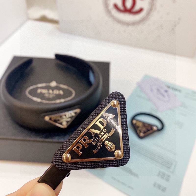 一目惚れ♪プラダ ヘアバンド、ヘアリング、ヘアクリップ コピー(3個セット) pux92300N級品