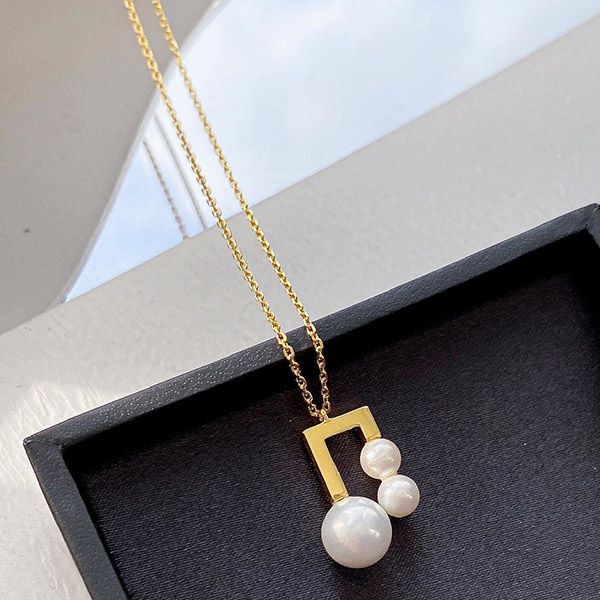 稀少TASAKI コピー バランス ノート ペンダント パール tay96930高い品質