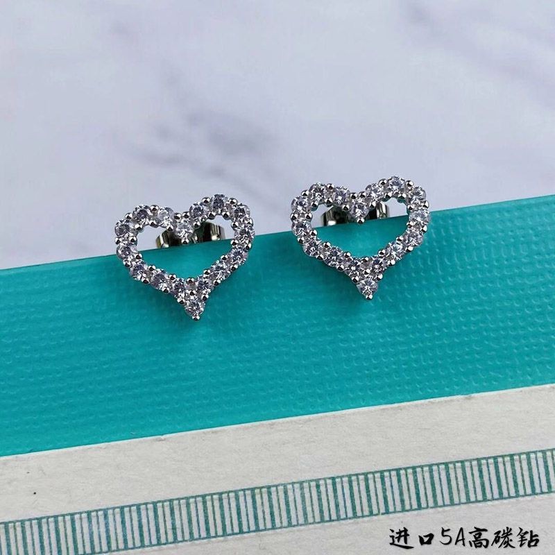 セール新作 ティファニー ラビングハート ピアス 偽物 Tij26866N級品