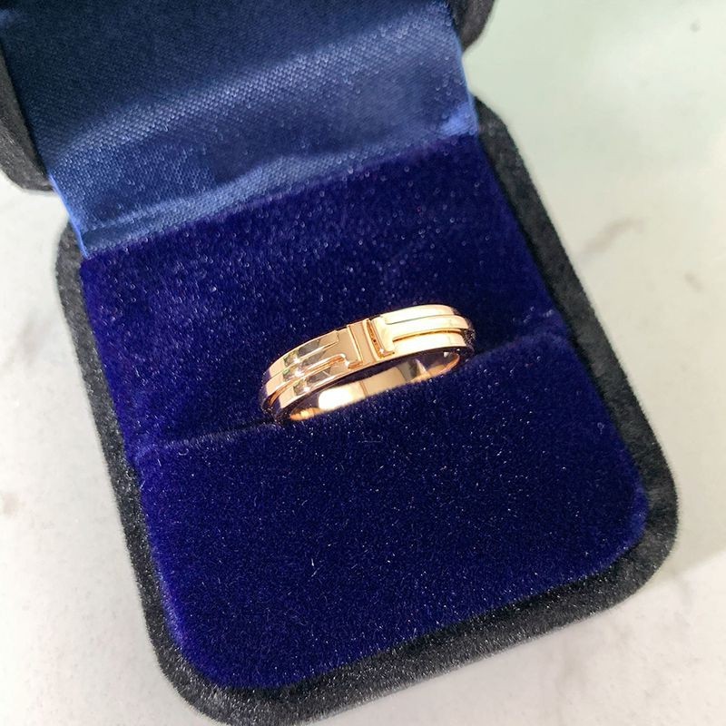 日本未入荷 ティファニー Tナローリング45mm 18k ゴールド Til24788最高級