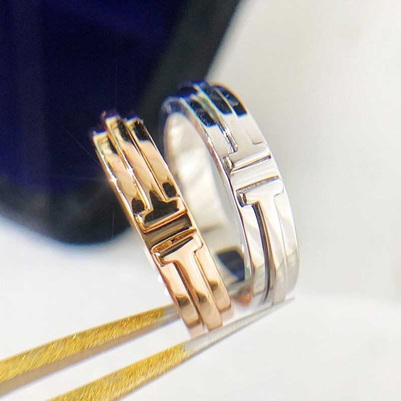 日本未入荷 ティファニー Tナローリング45mm 18k ゴールド Til24788代引きを販売