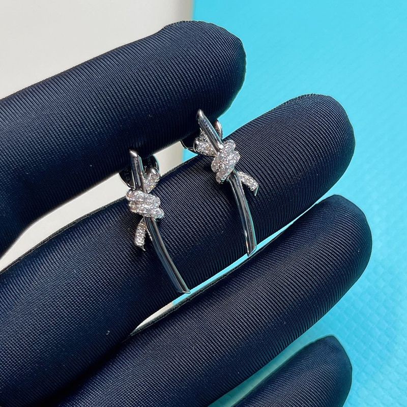 超話題!ティファニー Knot ピアス 18K ダイヤモンド スーパーコピー Tim06397人気