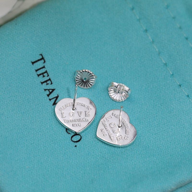 日本未入荷 ティファニー ラブハートピアス スーパーコピー ギフトにも Tim12273人気