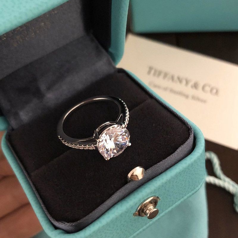 定番【Twiceサナさん着用】ティファニー Soleste 婚約指輪 リング 偽物 Tim50908