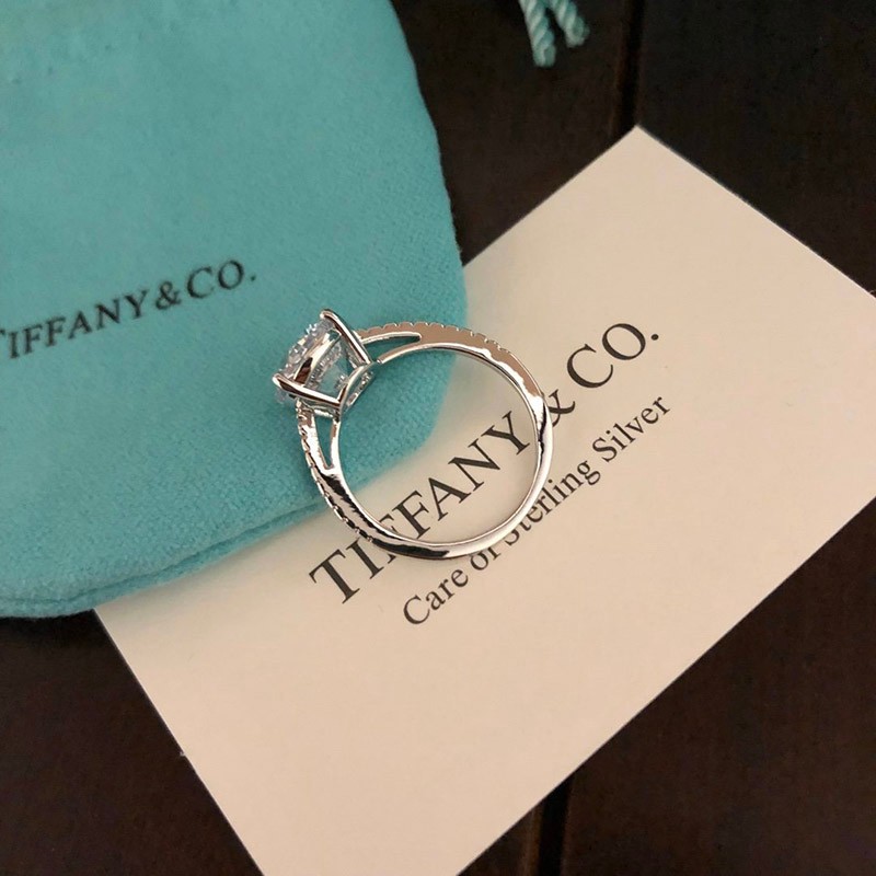 定番【Twiceサナさん着用】ティファニー Soleste 婚約指輪 リング 偽物 Tim50908通販