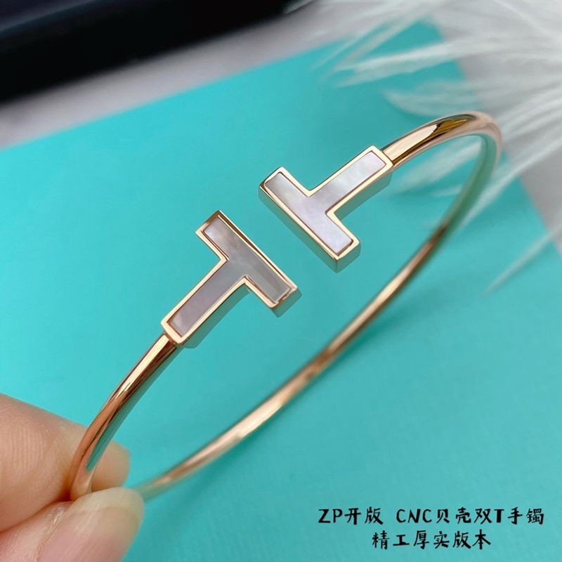 定番 ティファニー T ダイヤモンド 偽物 ワイヤーブレスレット Tis41769N級品