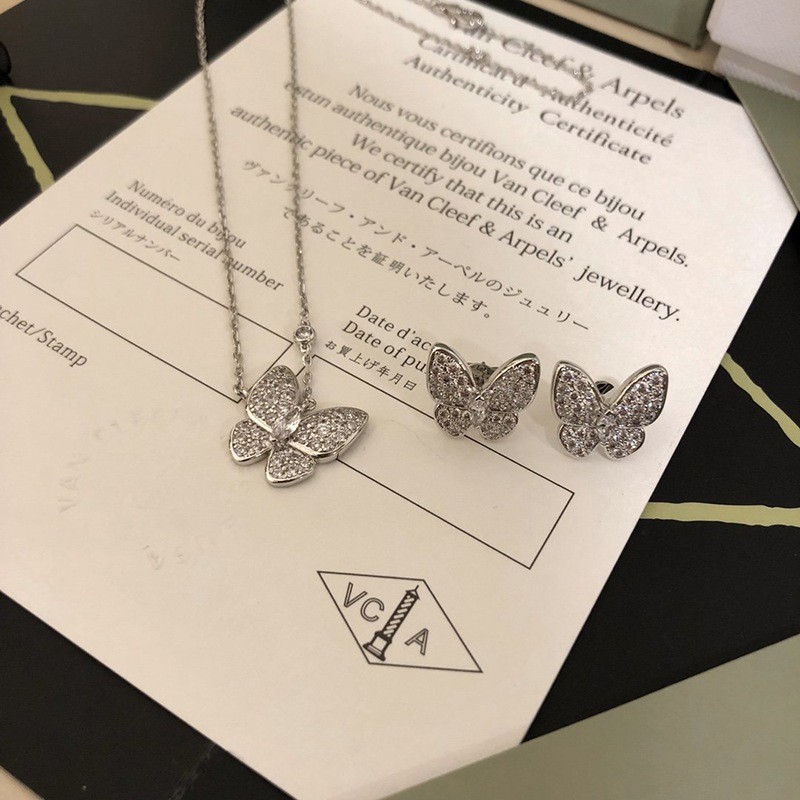 入手困難 ヴァンクリーフ&アーペル コピー スウィート アルハンブラ パピヨン ピアス vaa78313激安送料無料