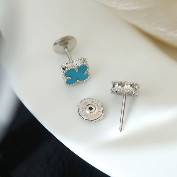 《大人気》ヴァンクリーフ＆アーペル アルハンブラ 偽物 ピアス vaf91375N級品
