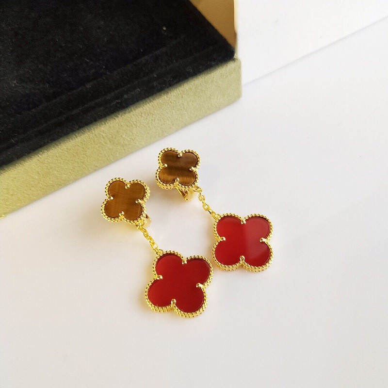 世界中で大人気♪ヴァンクリーフ&アーペル マジック コピー アルハンブラ イヤリング/ピアス 2 vat01489激安送料無料