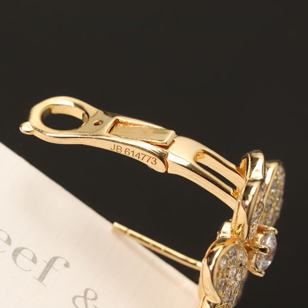 世界中で大人気♪ヴァンクリーフ&アーペルフ コスモス イヤリング、スモールモデル偽物 VCARO68N00激安送料無料