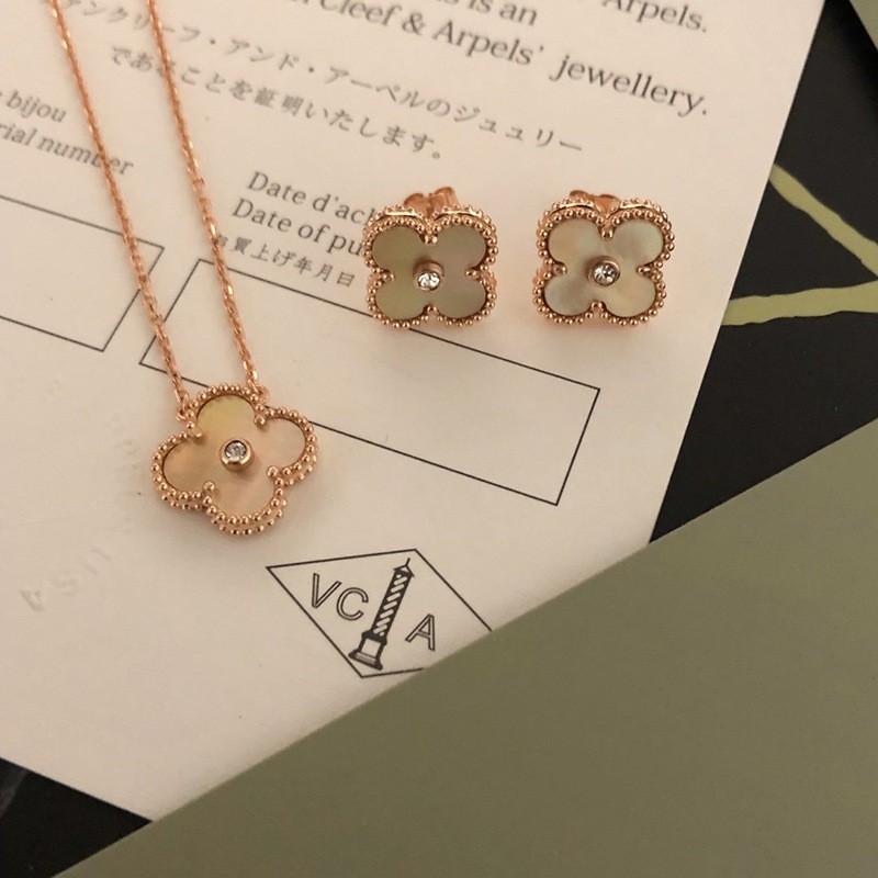 超希少！ヴァンクリーフ&アーペル ヴィンテージ アルハンブラ ピアス 偽物 vay86536高い品質