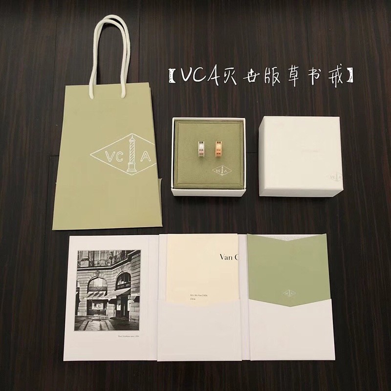 一目惚れ♪【ヴァンクリーフ&アーペル】 リング ホワイトゴールド VCARN32300代引きを販売