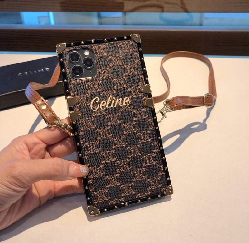 超話題!セリーヌ☆iPhone11/12 pro ケース 偽物♪ストラップ付き♪高品質 Ceb35719N級品