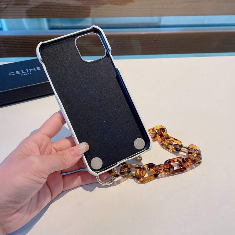 一目惚れ♪セリーヌ コピー☆トリオンフ チェーン付き iPhone12/13 pro ケース Cel75519最高級