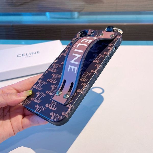 最安値挑戦 セリーヌ ハンドストラップ付き iPhone ケース 激安 Cez35321人気