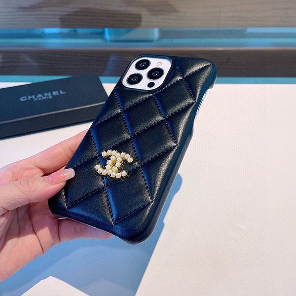 目を惹くカラー☆シャネル  iPhone13 偽物/14Proケース shl73805