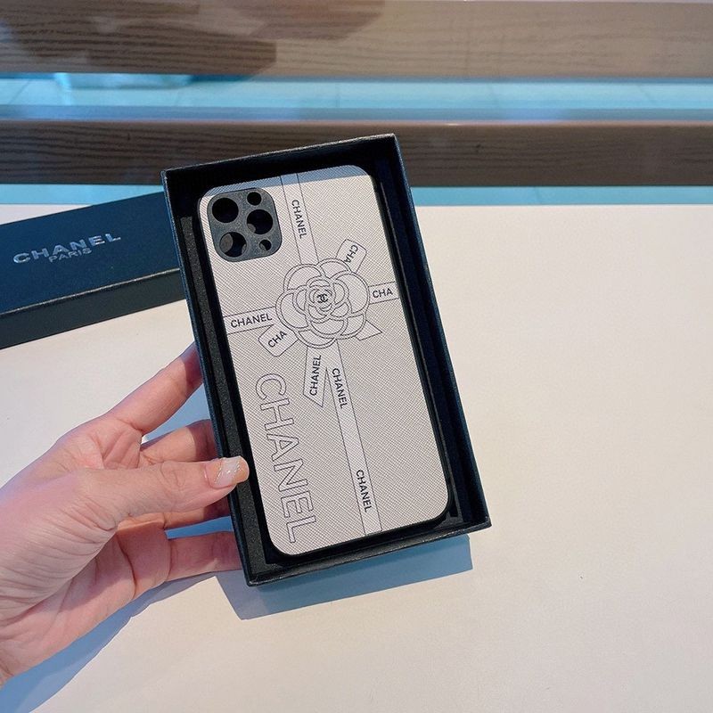 【日本未発売】シャネル iPhoneケース スーパーコピー スマホケースすぐ届く！ shm84953高い品質