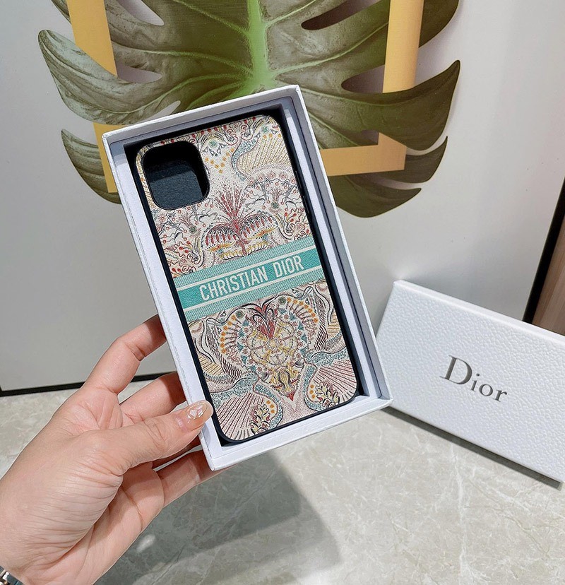 ★関税/送料込★ ディオール トラベル コピーiPhone13/12/11&Proケース スマホ dek38735代引きを販売