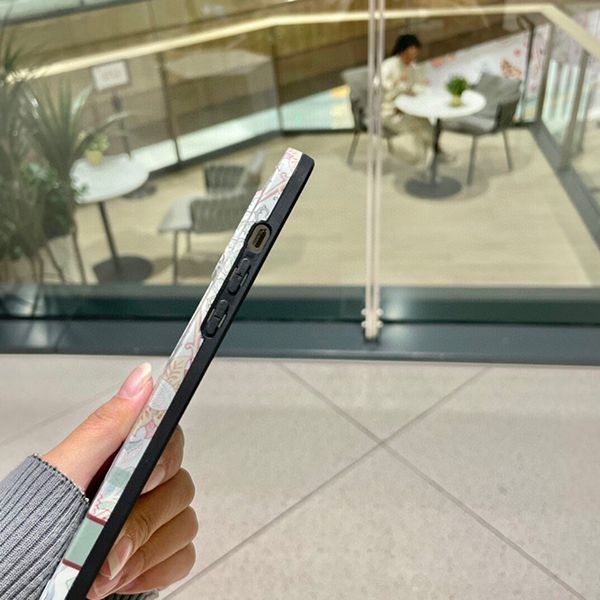 大人気!!新色!!ディオール iphone13/12ケース 偽物 deu35287代引きを販売