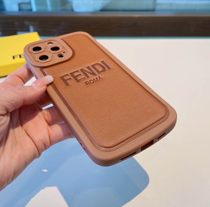 最安値挑戦 フェンディ iPhone 13/12/11/ Pro ケース スマートフォンケース コピー fek21165最高級