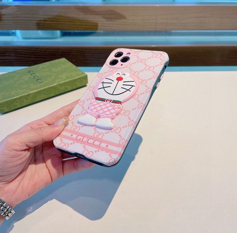 希少色グッチ ドラえもんコラボ  iPhoneケース 偽物 スマホケース gut77530激安送料無料