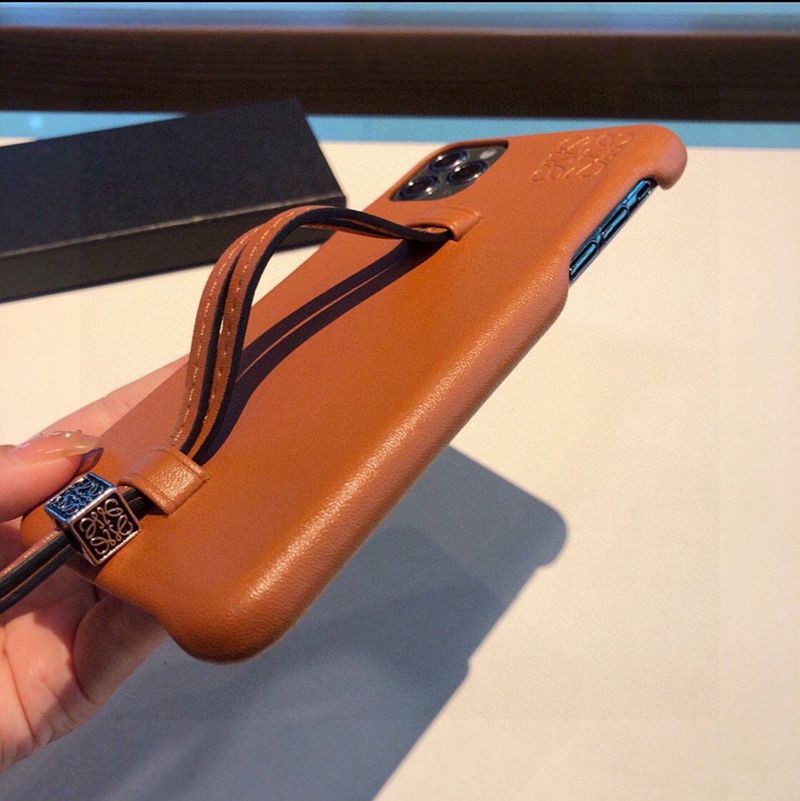 日本未入荷【ロエベ スマホケース 偽物】レザー iPhone用ケース lob54514N級品