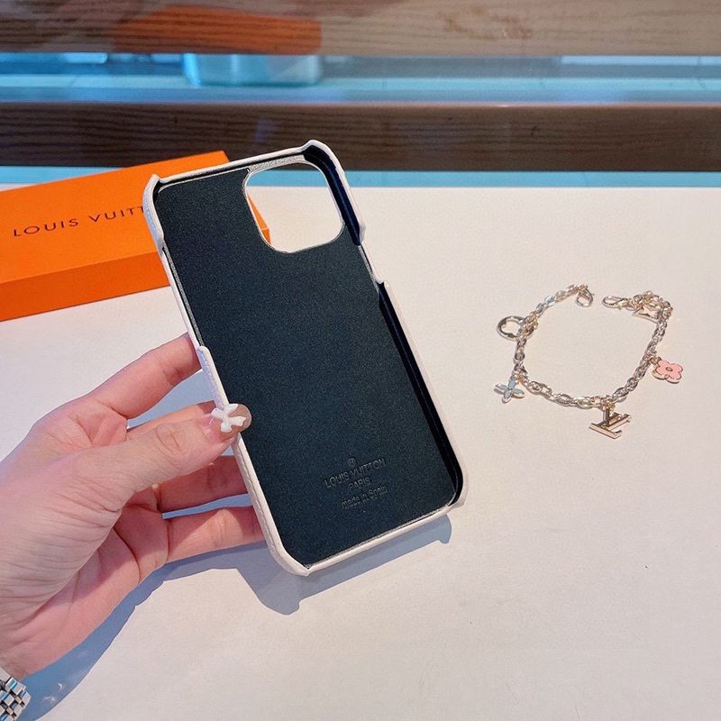 ☆超人気☆ルイヴィトン スマホケース スーパーコピー iphoneケース vue49105通販