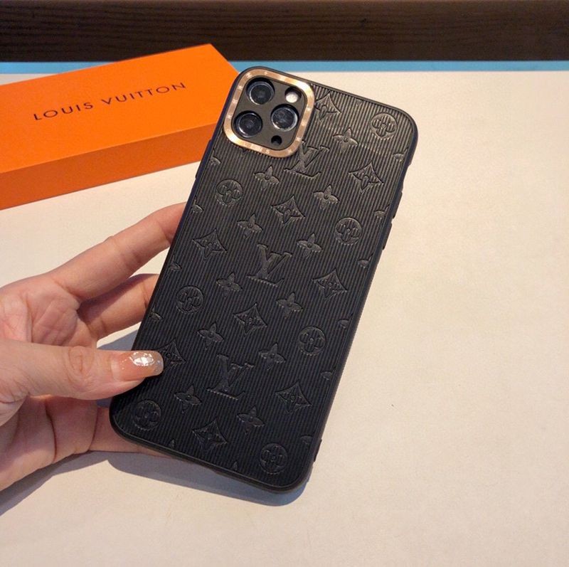 秋冬新作ルイヴィトン スマホケース iphoneケース スーパーコピー vuh93965高い品質