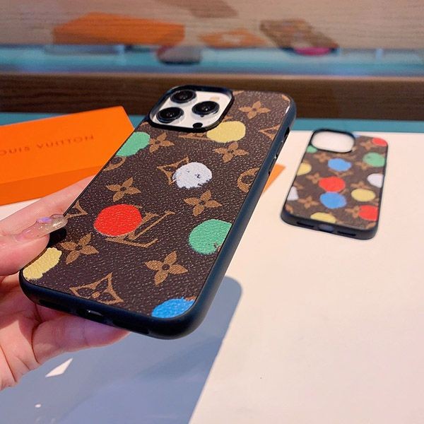 速達発送ルイヴィトン 草间 モノグラム iPhone14PRO ケース コピー vul76782高い品質