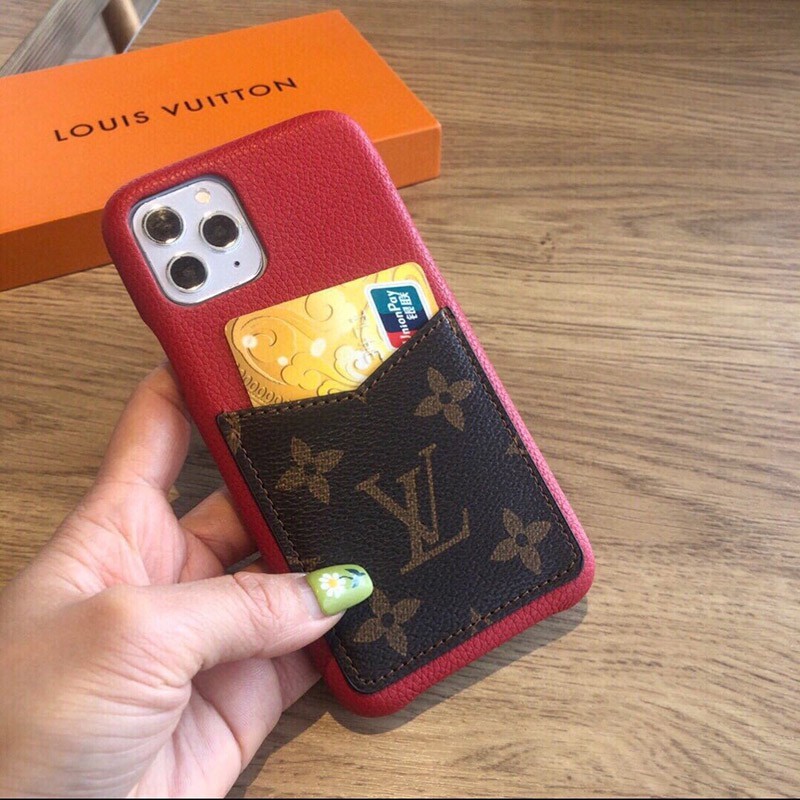 【即発】新作ルイヴィトン iPhoneケースコピー レッド スカーレット LVロゴ vuo36686通販