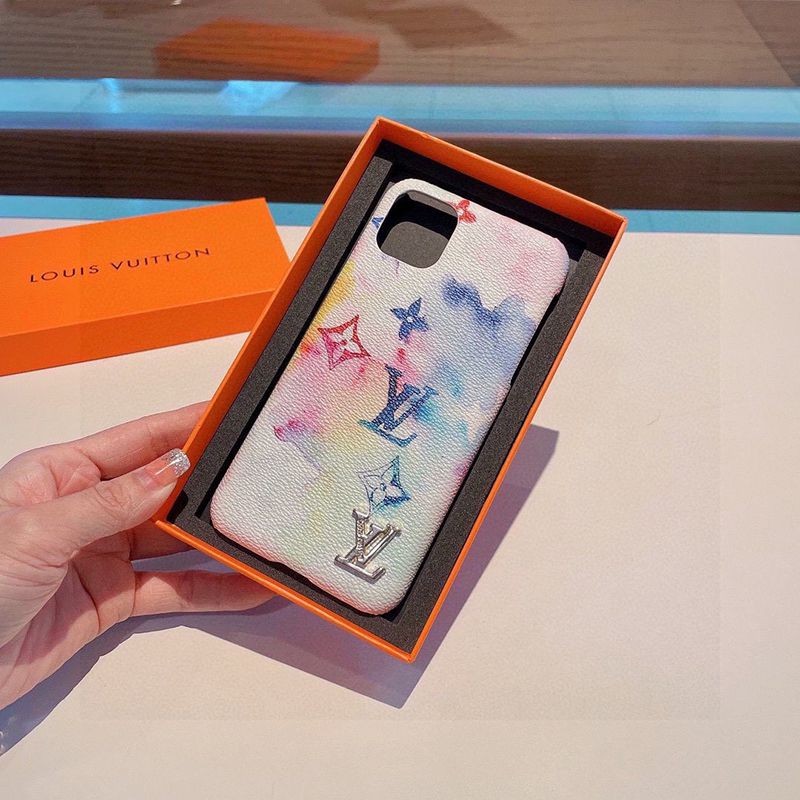 超話題!ルイヴィトン スマホケース iphoneケース スーパーコピー vur06056高い品質