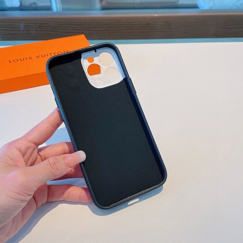 目を惹くカラー ルイヴィトン スマホケース 偽物 iphoneケース vur28070N級品