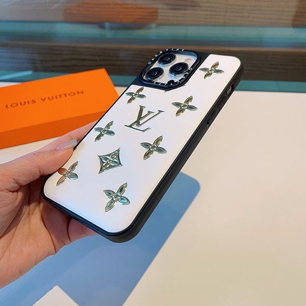 ルイヴィトン iphone13/14Proケース 偽物 vuv67974高い品質
