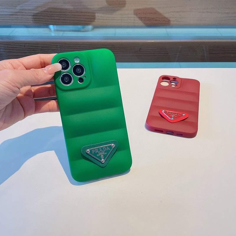 ★日本!!人気！プラダ トライアングルロ iPhone12/13/proケース偽物 pua03623N級品