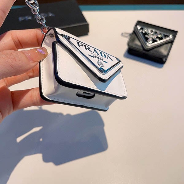 可愛い プラダ サフィアーノレザー AirPods Pro ケース 偽物 pue87586N級品