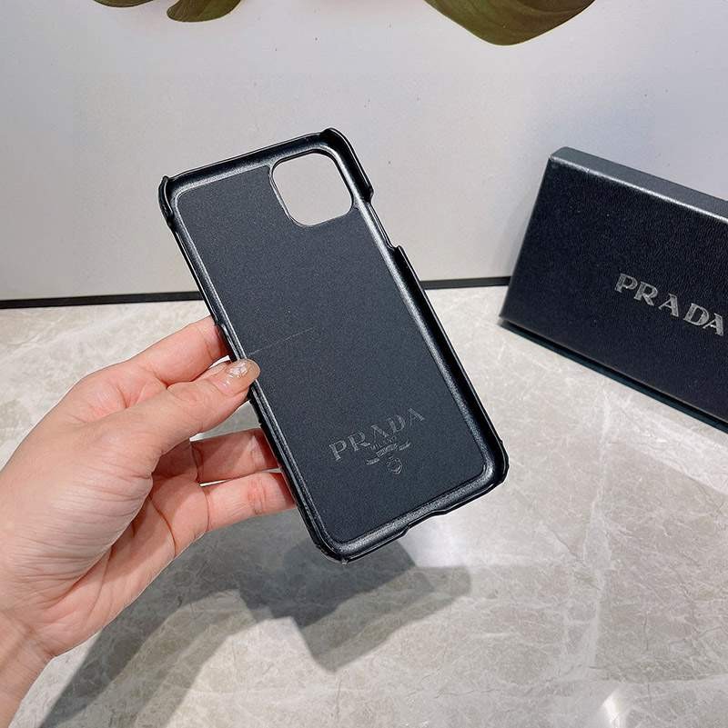 完売必至 プラダ ケース 偽物 トライアングルロ ワニ柄 iPhone12/13/proケースお洒落に♪ puo36232高い品質