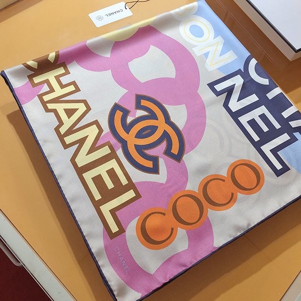 新色☆希少 シャネル シルクスカーフ スーパーコピー ero52080通販